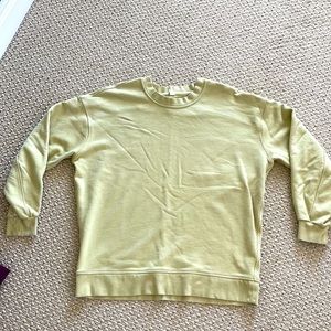 Lululemon sweatshirt